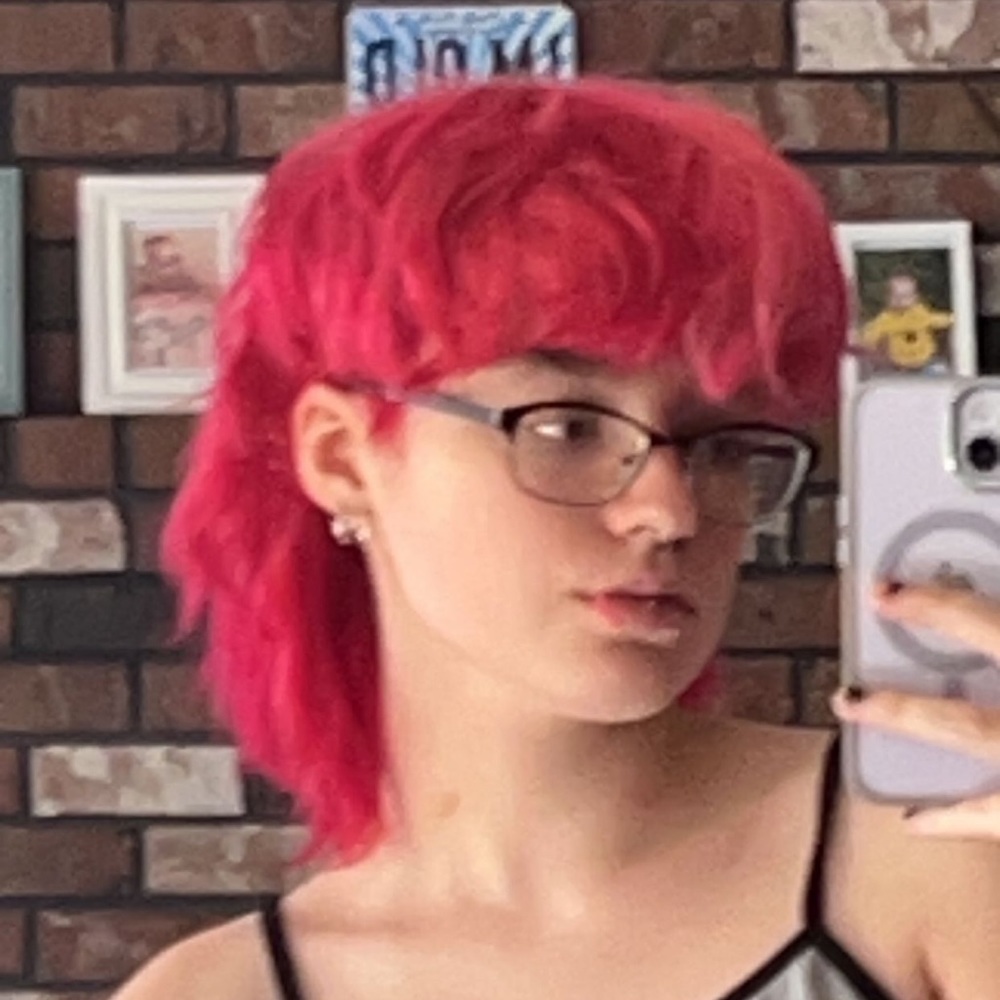 Meet your Posher, Madison